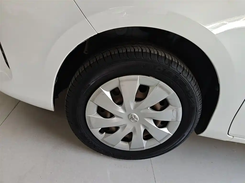 Toyota Vios FS 2018 — фото 23