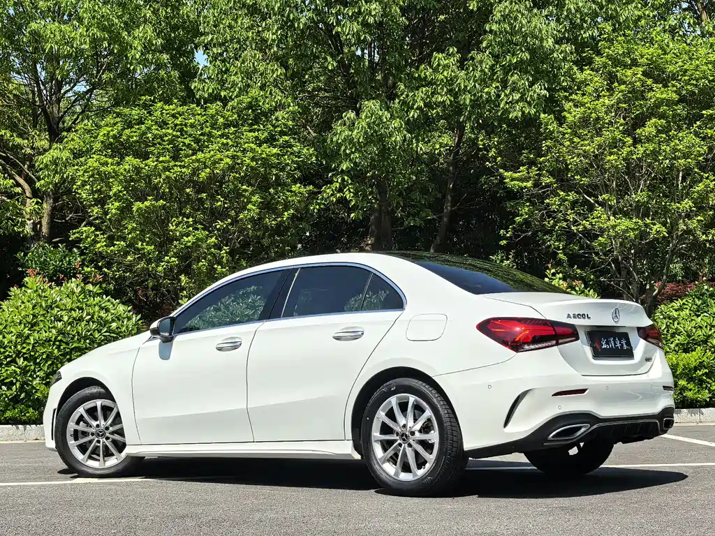 Mercedes-Benz A-Class 2021 — фото 5