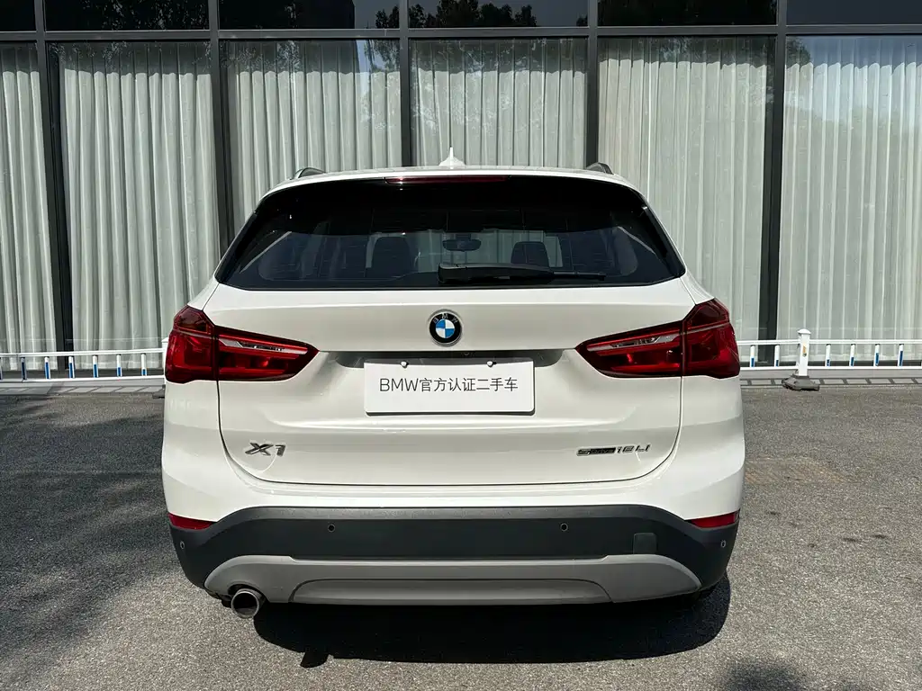 BMW X1 2019 — фото 5