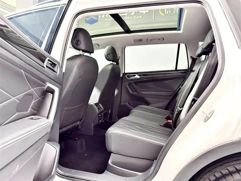 Volkswagen Tiguan L 2021 — фото 21