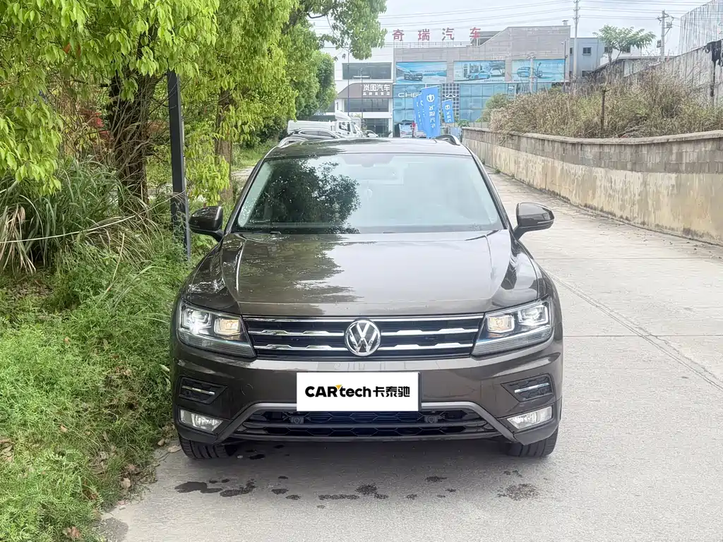 Volkswagen Tiguan L 2019 — фото 2