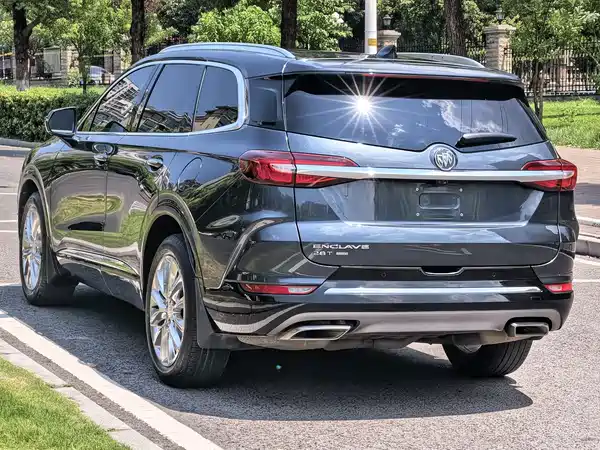 Buick Enclave 2021