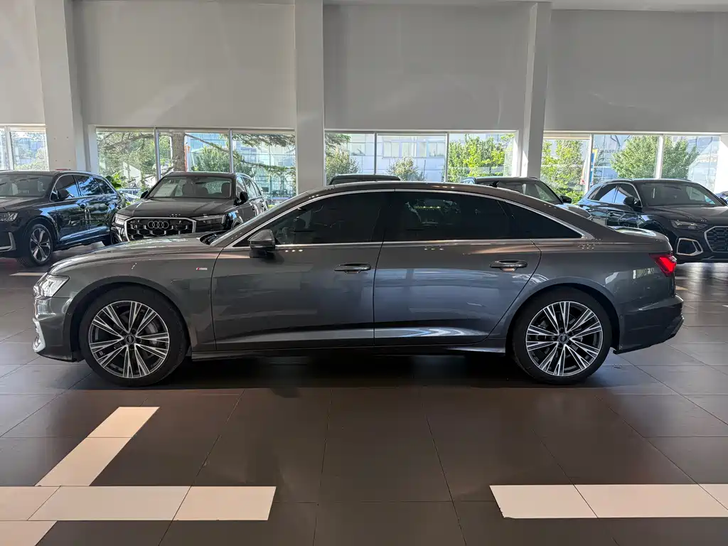 Audi A6L 2023 — фото 3