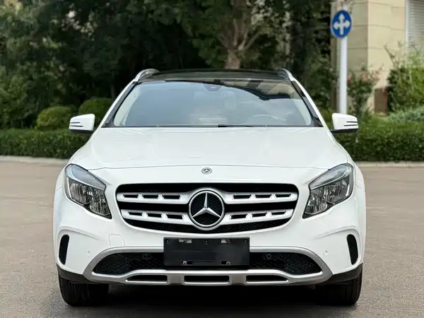 Mercedes-Benz GLA 2018