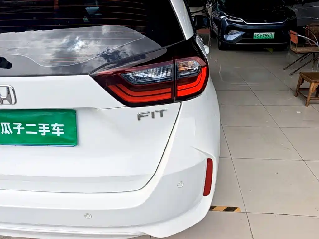 Honda Fit 2023 — фото 8