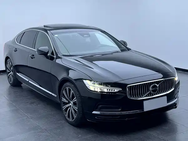 Volvo S90 2024