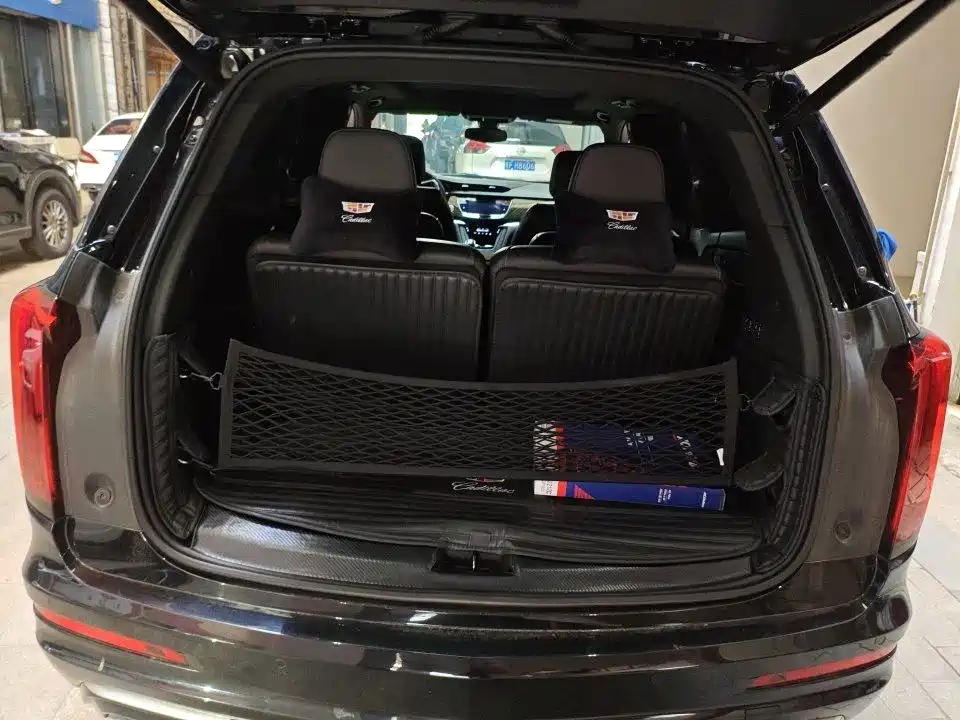 Cadillac XT6 2021 — фото 16