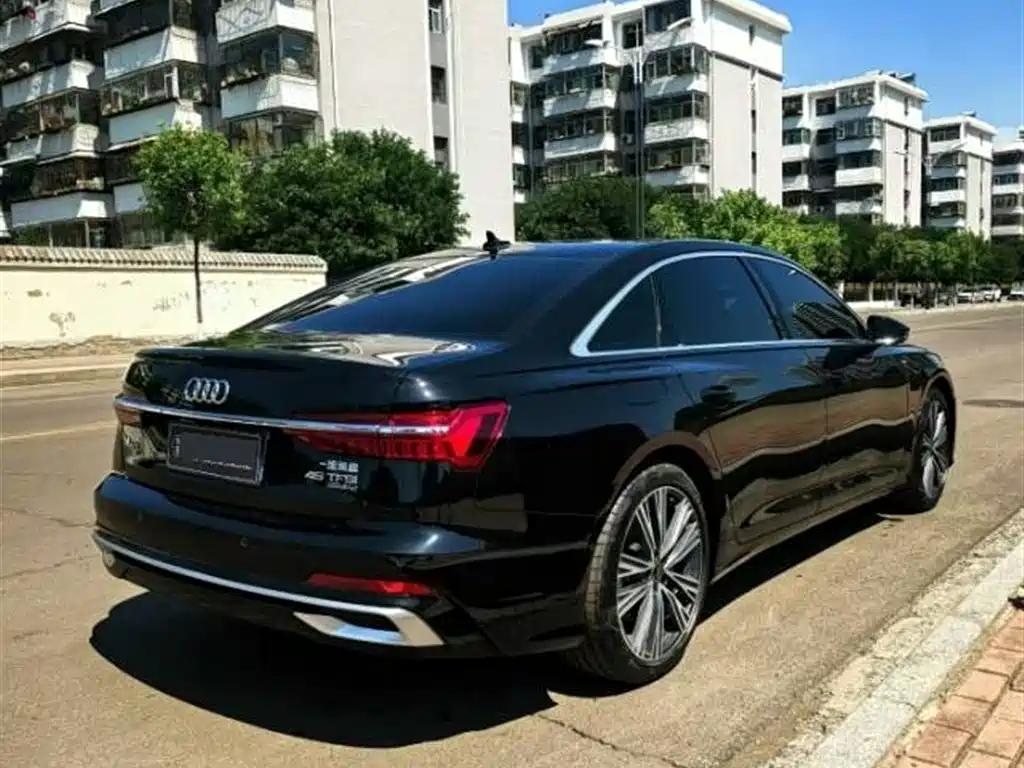 Audi A6L 2024 — фото 9