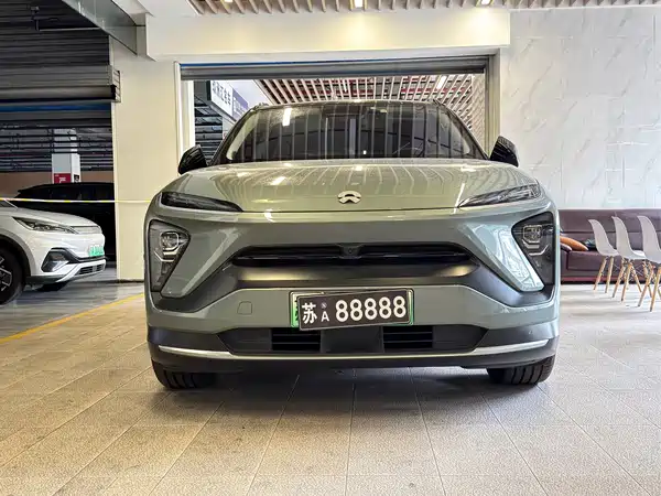 NIO ES6 2021