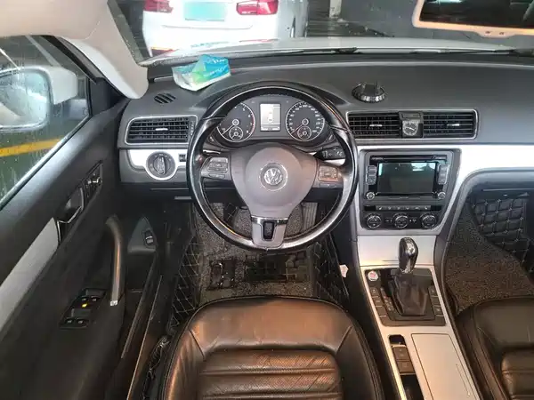 Volkswagen Passat 2014