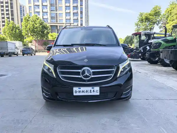 Mercedes-Benz V-Class 2017