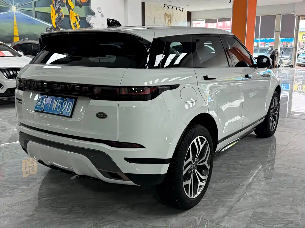 Land Rover Range Rover Evoque 2021 — фото 16