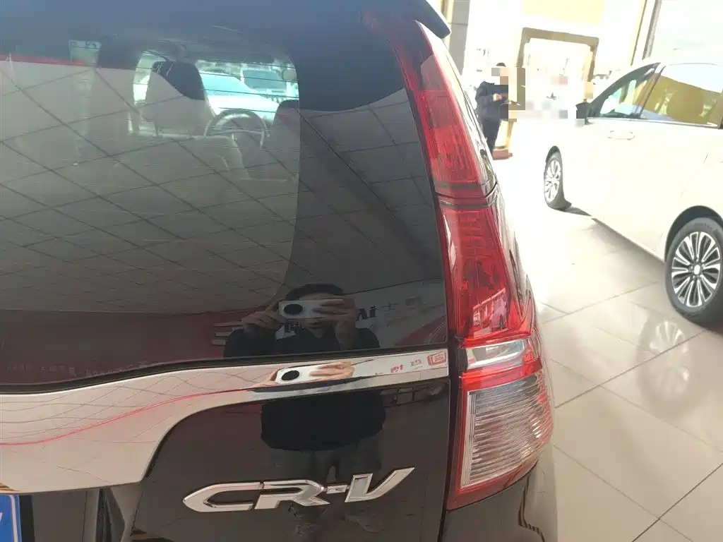 Honda CR-V 2017 — фото 8