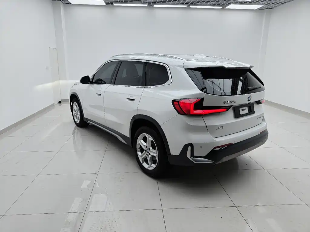 BMW X1 2023 — фото 4