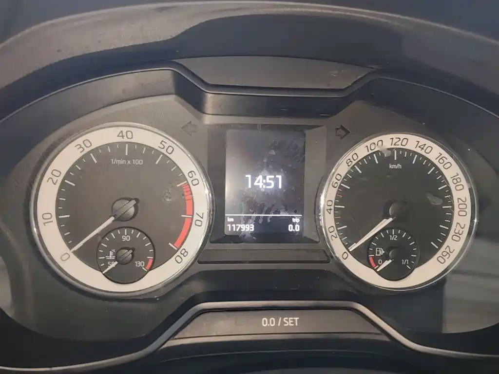 Skoda Octavia 2020 — фото 12