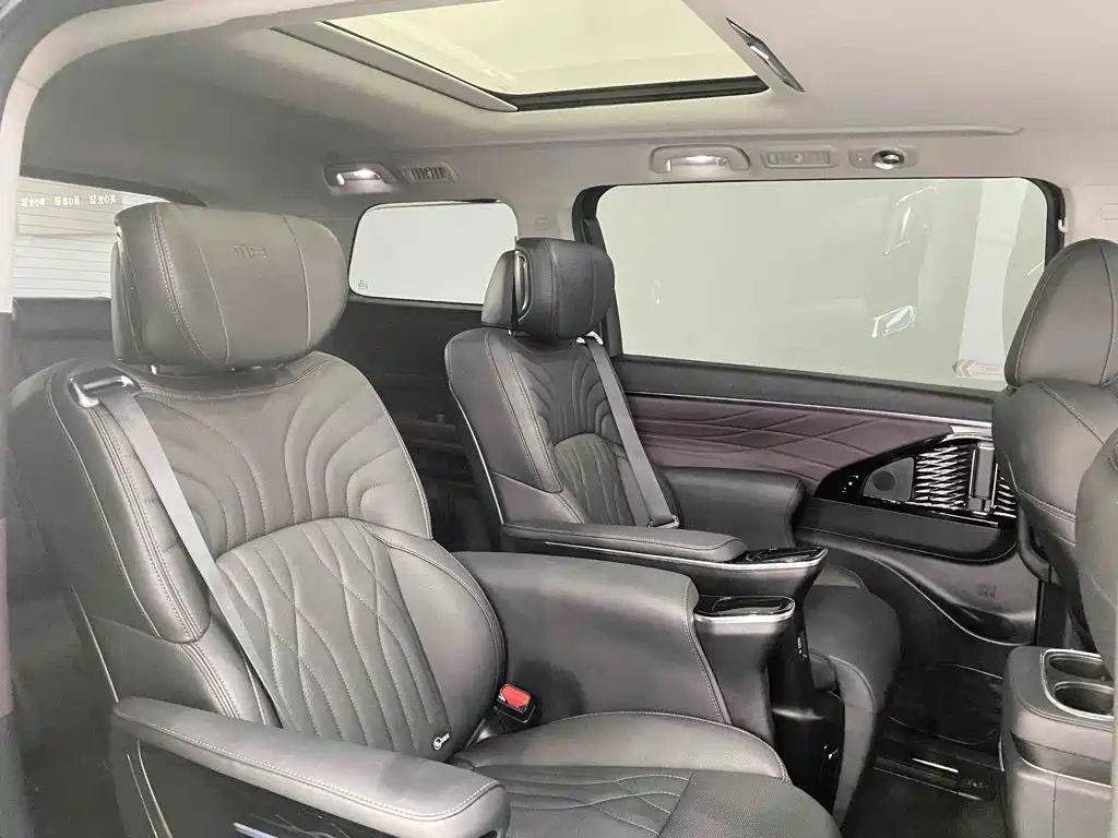 GAC Trumpchi M8 2025 — фото 24
