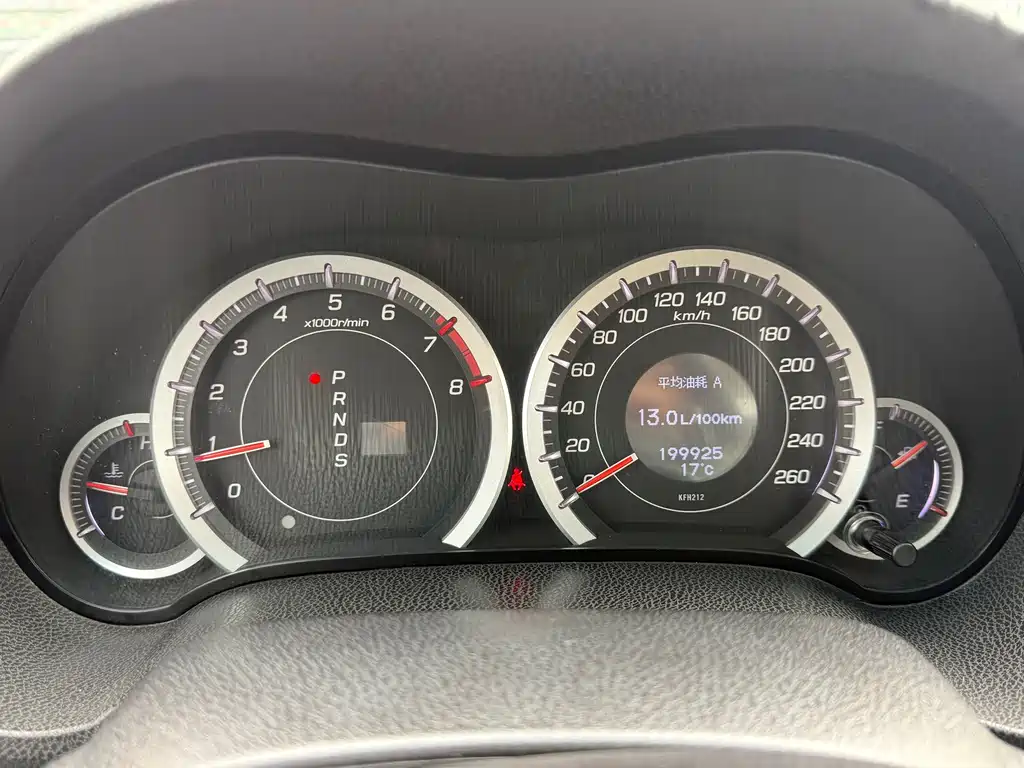Honda Spirior 2010 — фото 16