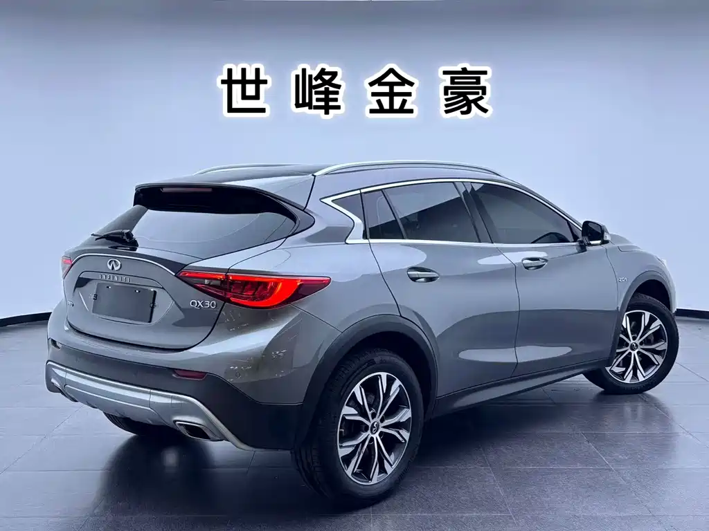 Infiniti QX30 2019 — фото 24