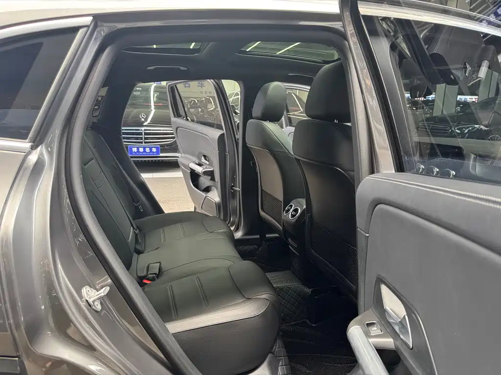 Mercedes-Benz GLA 2022 — фото 17