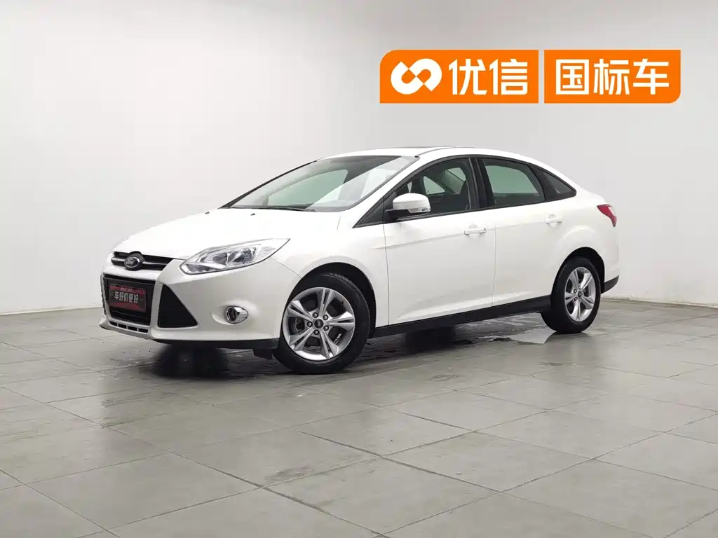 Ford Focus 2015 — фото 1