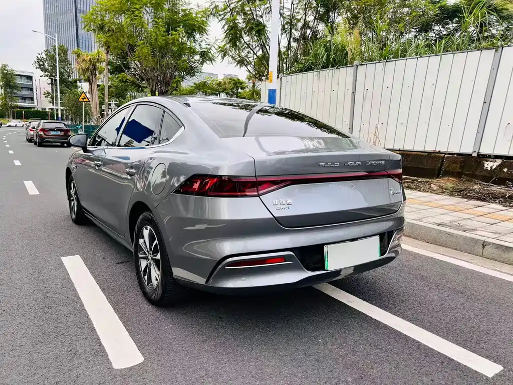 BYD Qin PLUS 2023 — фото 11