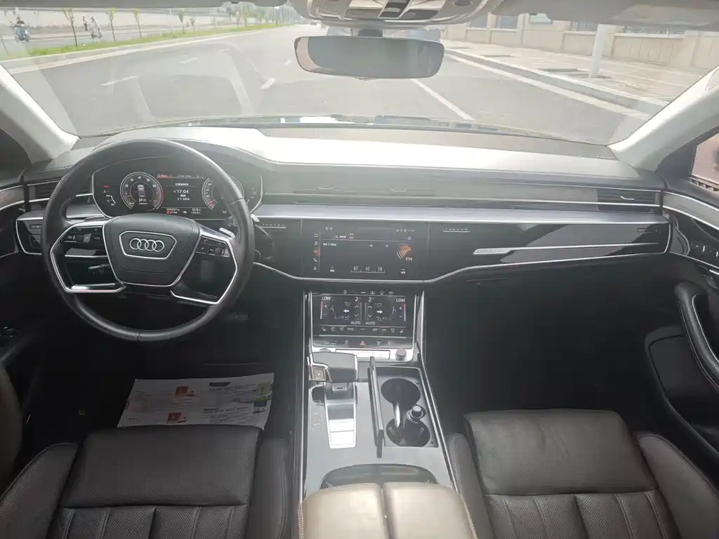 Audi A8 2021