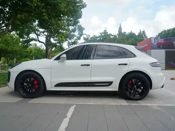 Porsche Macan 2023