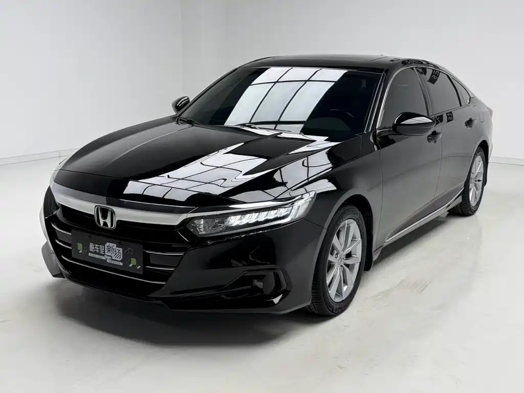 Honda Accord 2023 — фото 1