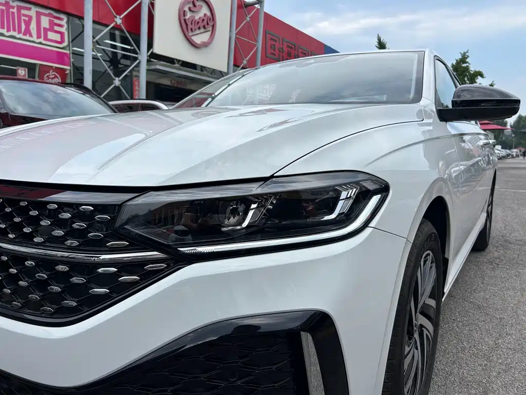 Volkswagen Lavida 2025