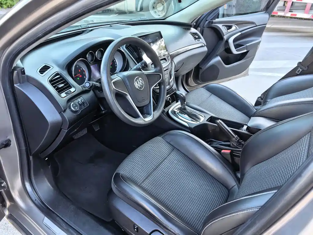 Buick Regal 2015 — фото 13
