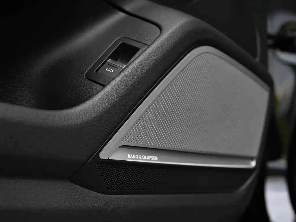 Audi RS 6 2021 — фото 8