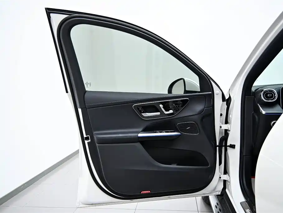 Mercedes-Benz GLC 2024 — фото 20