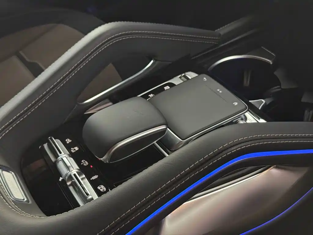 Mercedes-Benz GLE AMG 2021 — фото 17