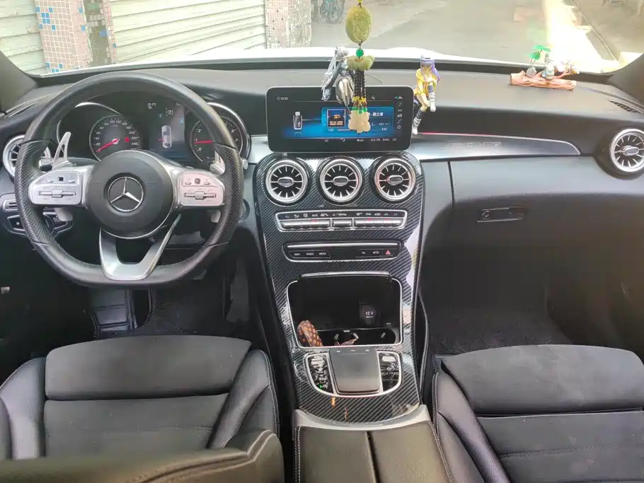 Mercedes-Benz C-Class 2019 — фото 12
