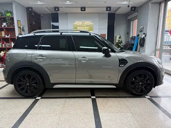 MINI Countryman 2018