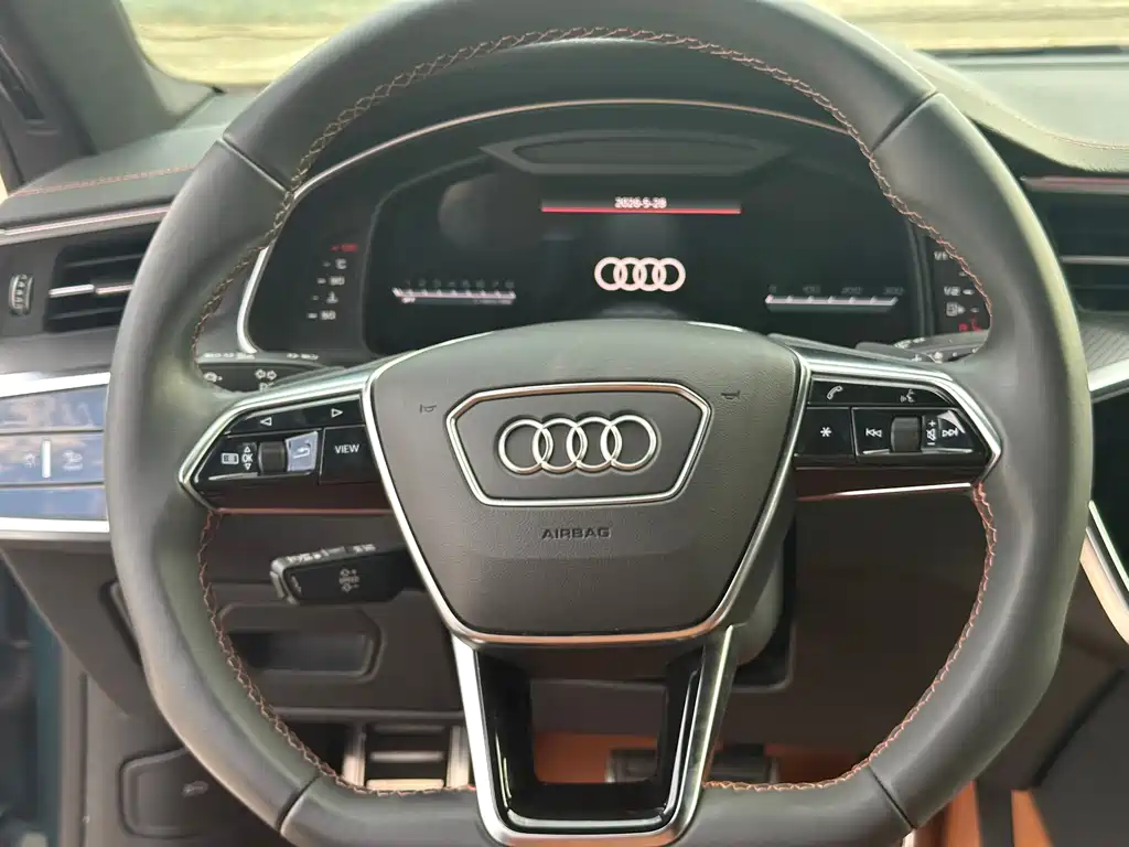 Audi A7L 2022 — фото 11
