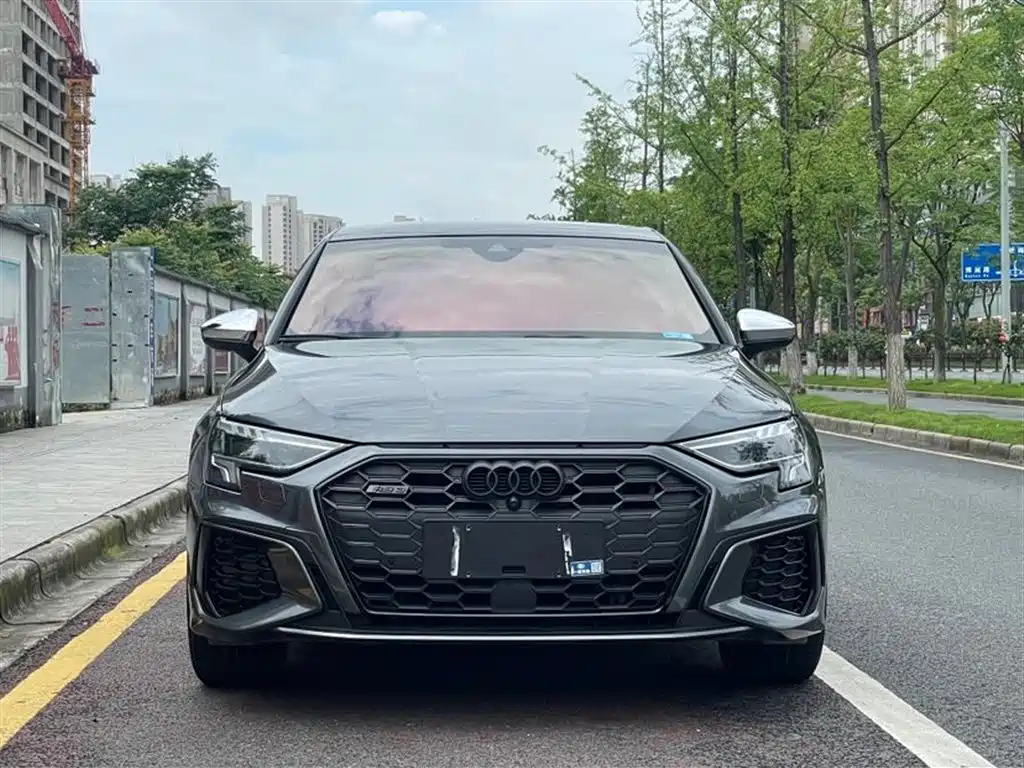 Audi A3 2022 — фото 2