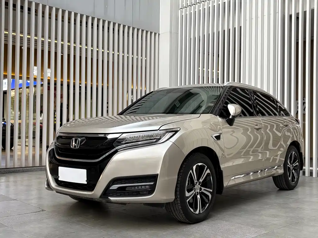 Honda UR-V 2017 — фото 1