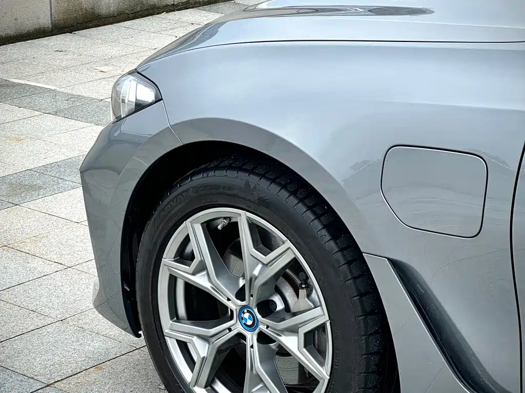 BMW i3 2024 — фото 5