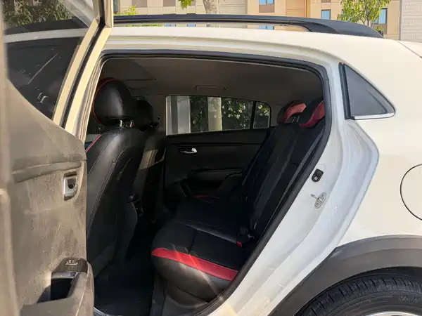 Kia KX CROSS 2017