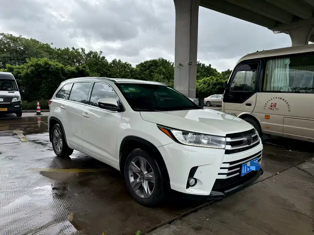 Toyota Highlander 2018