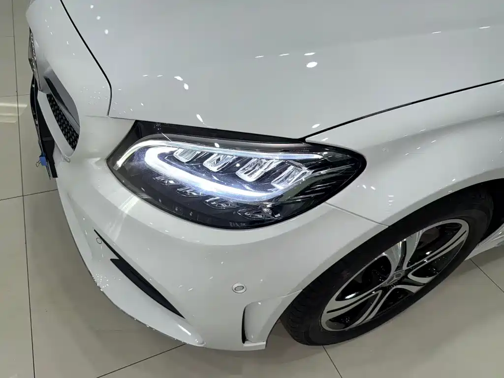 Mercedes-Benz C-Class 2020 — фото 15