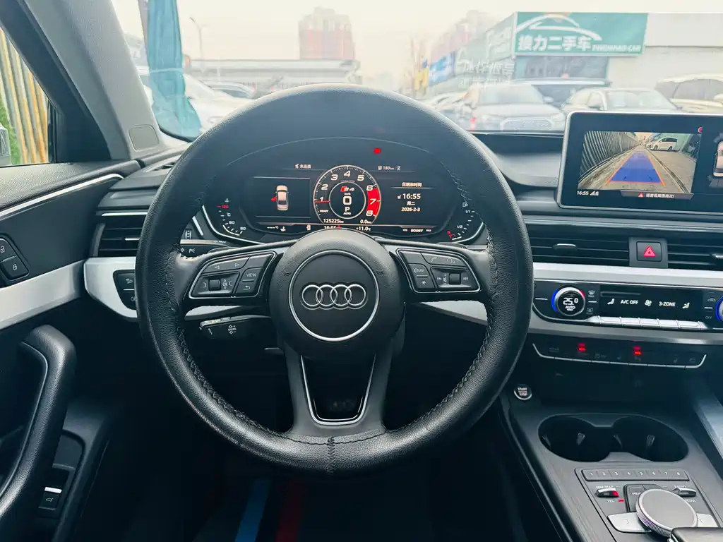 Audi A4L 2018 — фото 24