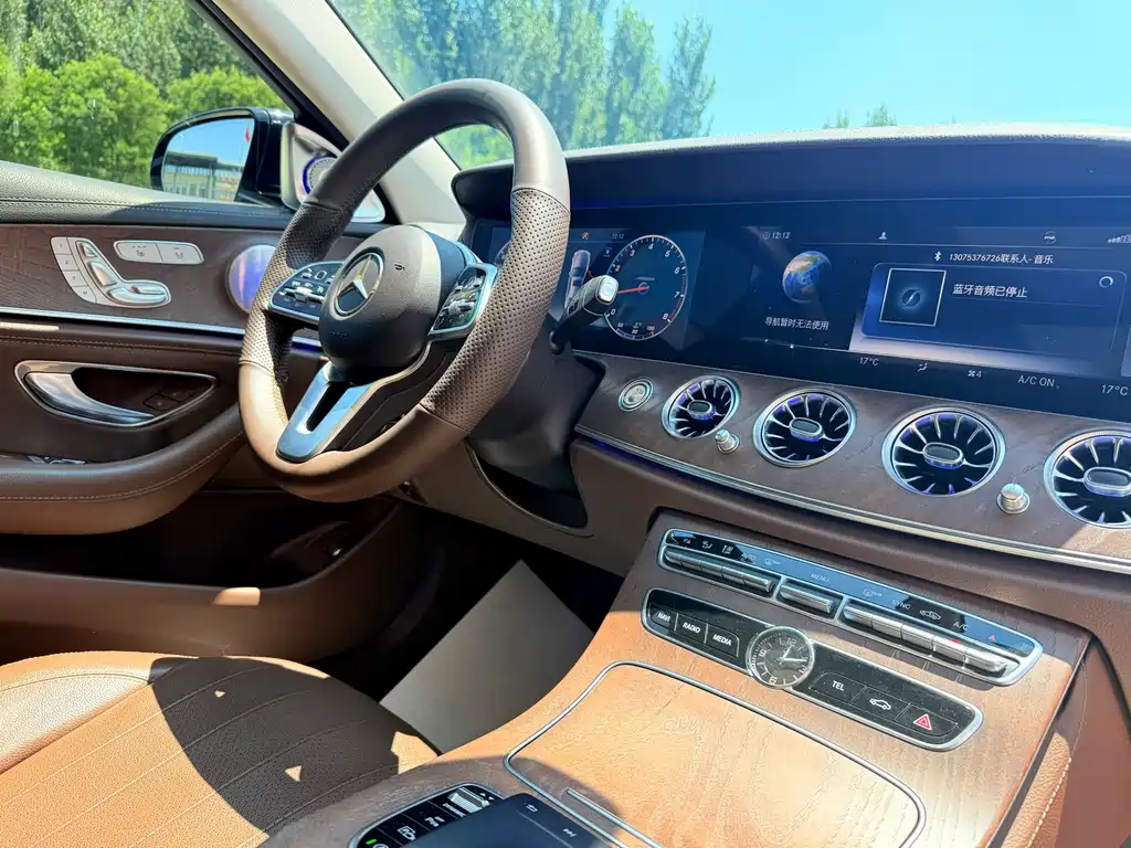 Mercedes-Benz E-Class 2020 — фото 14