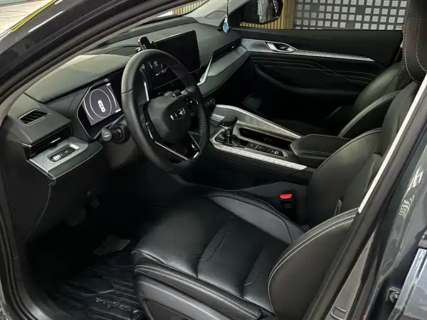 Geely Xingrui 2023