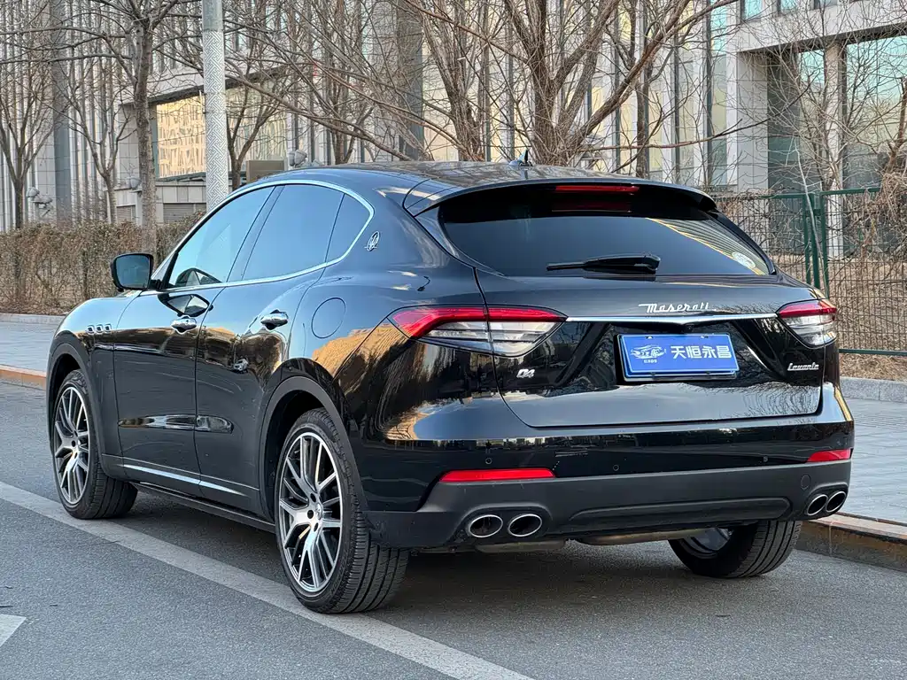 Maserati Levante 2022 — фото 25