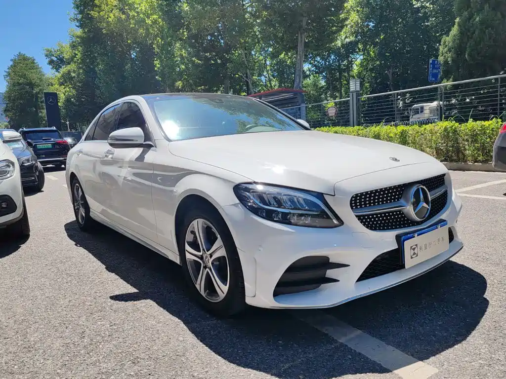 Mercedes-Benz C-Class 2020 — фото 2