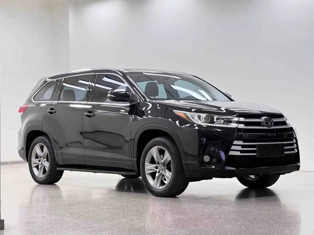 Toyota Highlander 2020 — фото 3