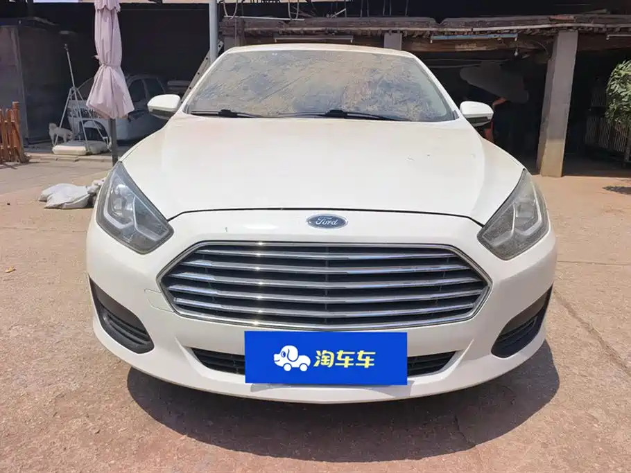 Ford Escort 2017