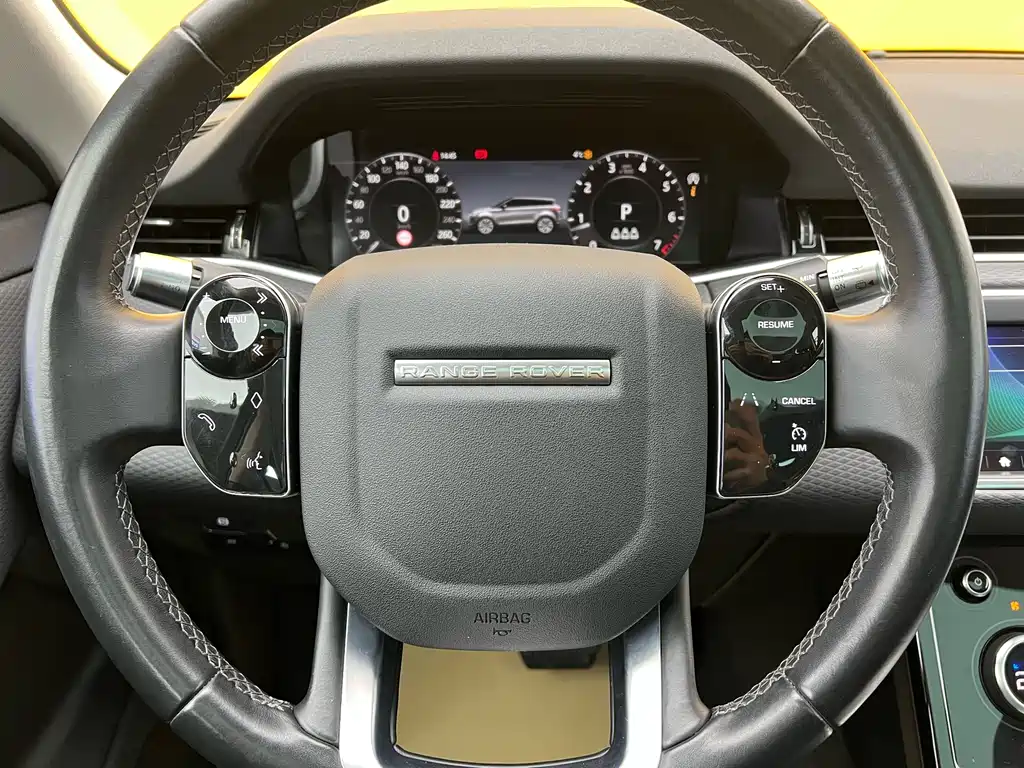 Land Rover Evoque 2020 — фото 10